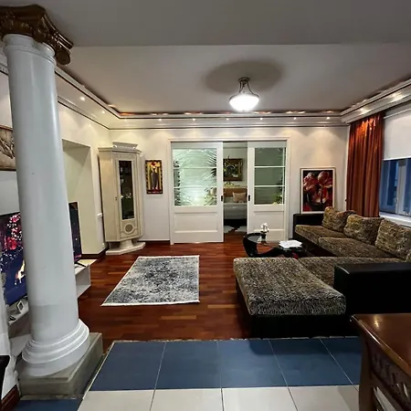 Elegant 5 Bedr With Sauna In The Centre, Near Viru And Old Town, With Private Parking