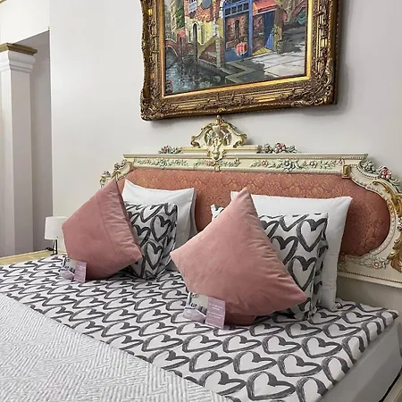 Elegant 5 Bedr With Sauna In The Centre, Near Viru And Old Town, With Private Parking Appartement *