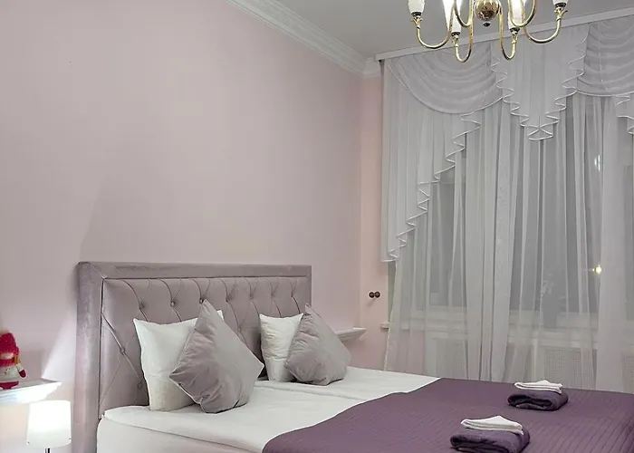 شقة Elegant 5 Bedr With Sauna In The Centre, Near Viru And Old Town, With Private Parking تالين