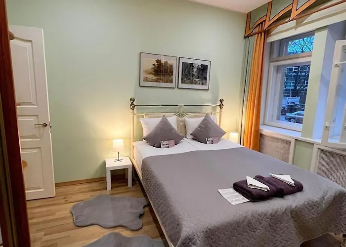 Elegant 5 Bedr With Sauna In The Centre, Near Viru And Old Town, With Private Parking * تالين