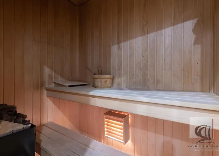 Apartment Elegant 5 Bedr With Sauna In The Centre, Near Viru And Old Town, With Private Parking *