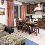 Appartement Elegant 5 Bedr With Sauna In The Centre, Near Viru And Old Town, With Private Parking